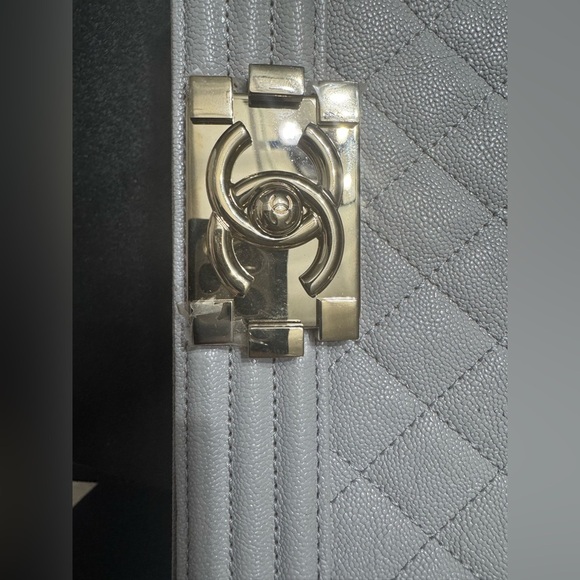 CHANEL New full set Chanel Grey hard to find color medium boy bag - Picture 10 of 13